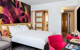 Novotel Barcelona Cornella